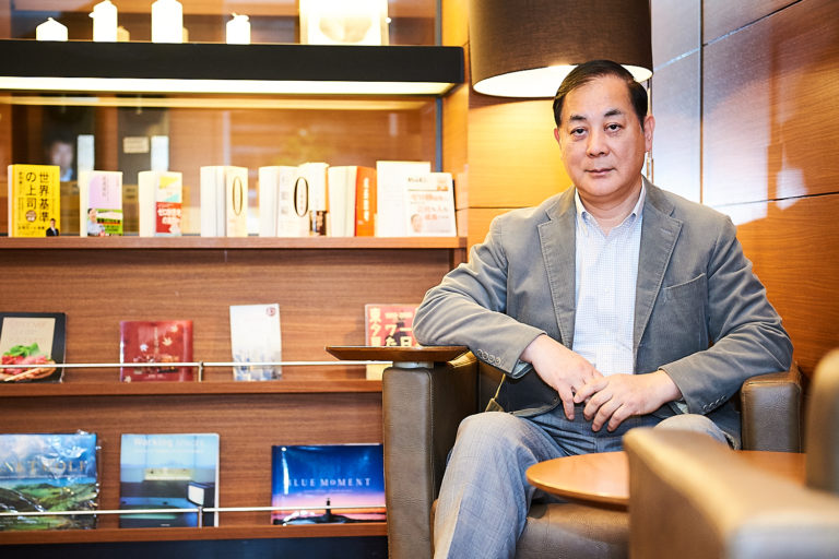 赤羽雄二