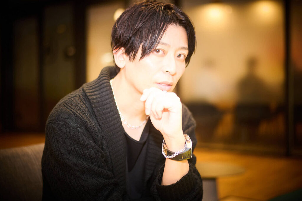 青木康時（Aoki Koji）